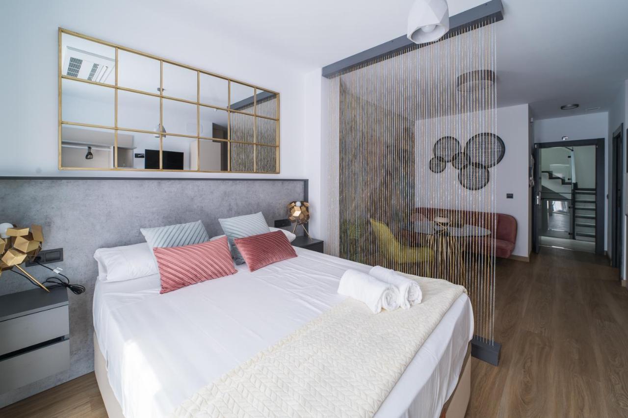 Boutique Apartments- La Gloria 1908 Almeria Ngoại thất bức ảnh