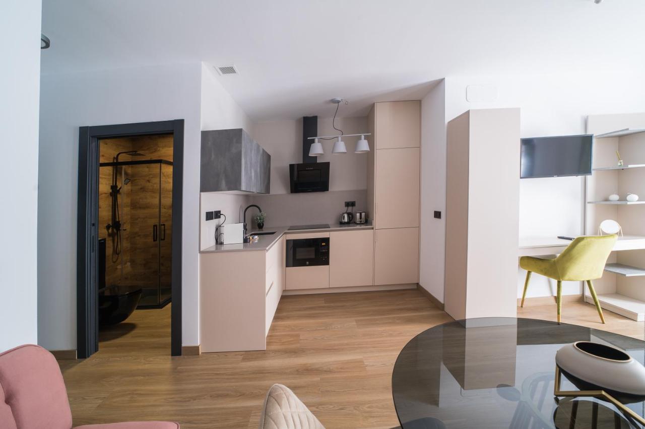 Boutique Apartments- La Gloria 1908 Almeria Ngoại thất bức ảnh
