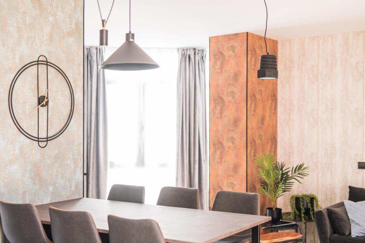 Boutique Apartments- La Gloria 1908 Almeria Ngoại thất bức ảnh